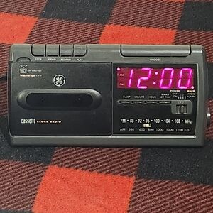 GE Black Cassette Clock Radio